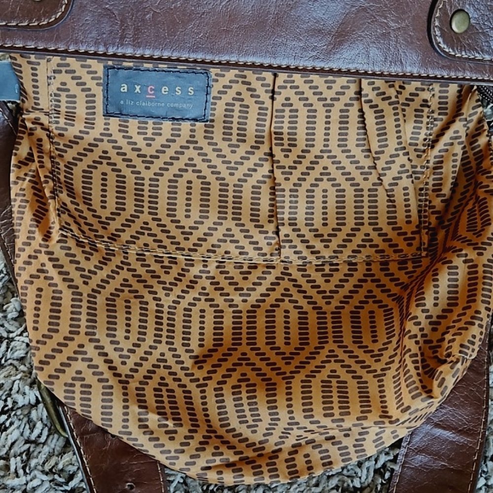 Liz Claiborne Axcess Brown Faux Leather Vintage Satchel Crossbody Bag Purse - Picture 11 of 13